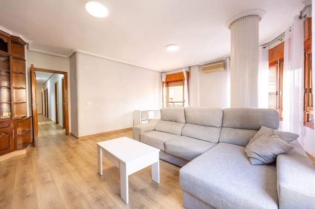 4 bedroom Flat for rent in Orihuela - € 650 (Ref: 9419648)