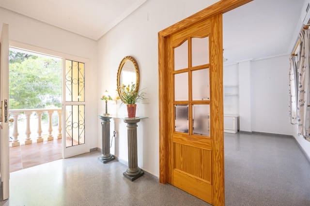 3 soverom Villa til salgs i Orihuela ciudad, Orihuela med svømmebasseng garasje - € 320 000 (Ref: 9470656)