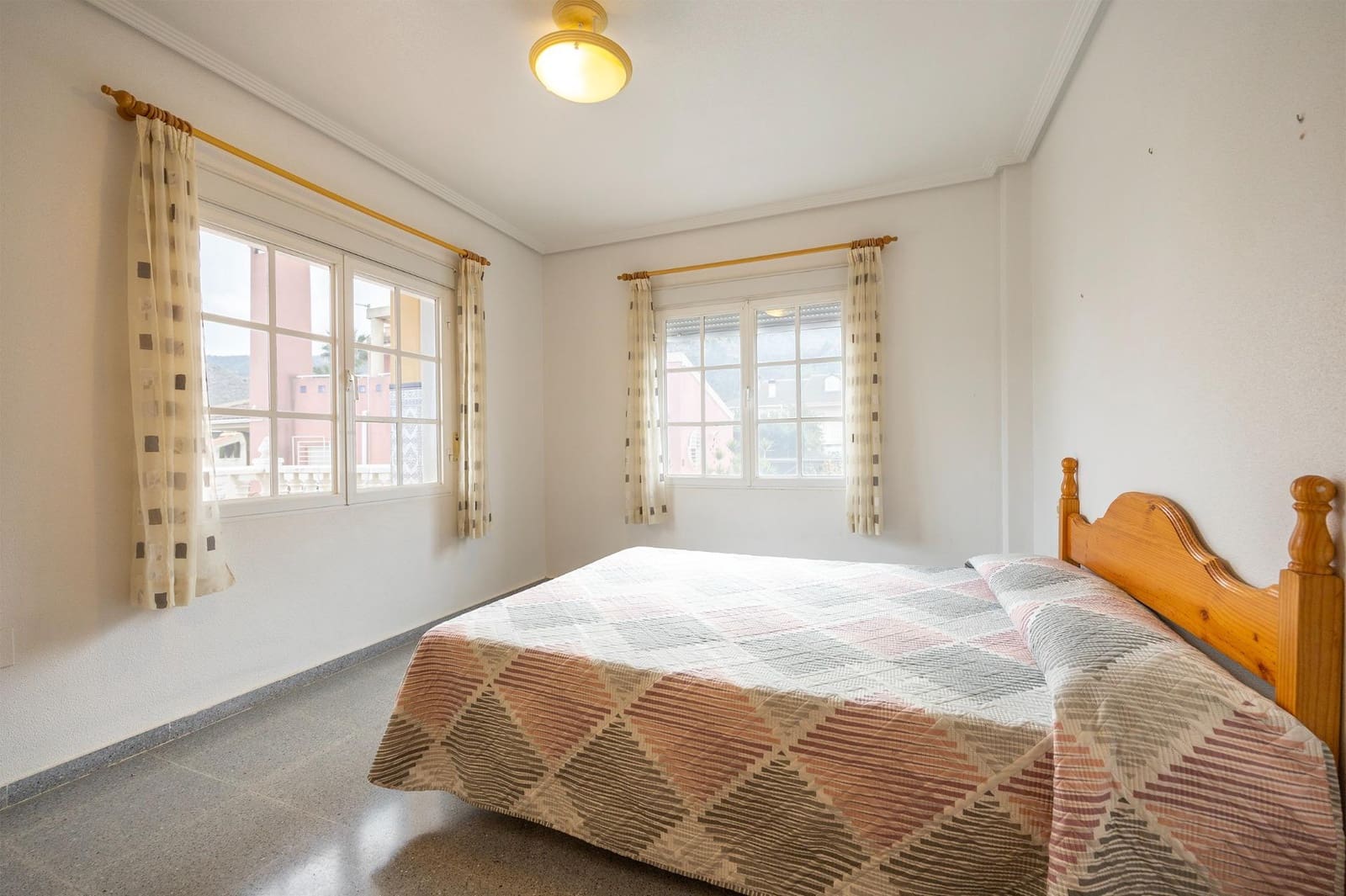 3 soverom Villa til salgs i Orihuela med svømmebasseng garasje - € 320 000 (Ref: 9470657)