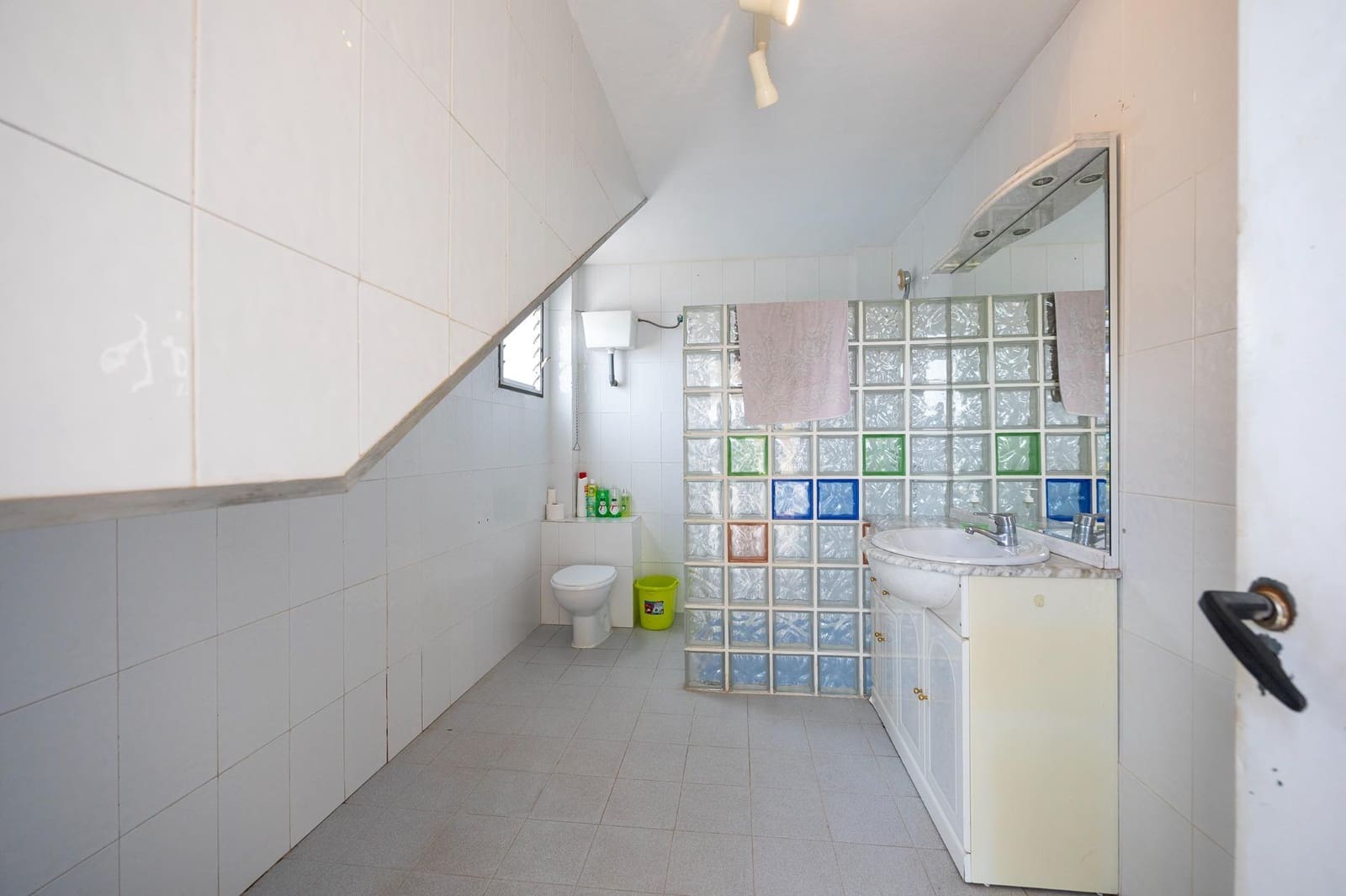 3 soverom Villa til salgs i Orihuela med svømmebasseng garasje - € 320 000 (Ref: 9470657)