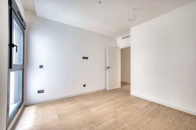 4 slaapkamer Flat te koop in Orihuela ciudad, Orihuela met garage - € 275.000 (Ref: 9520816)