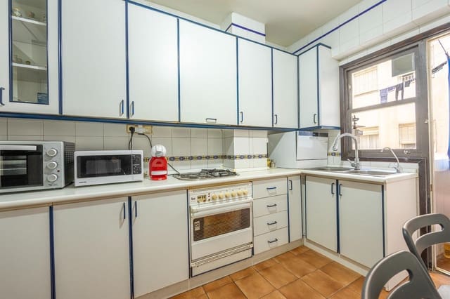 4 camera da letto Appartamento in vendita in Orihuela ciudad, Orihuela - 125.900 € (Rif: 9520817)