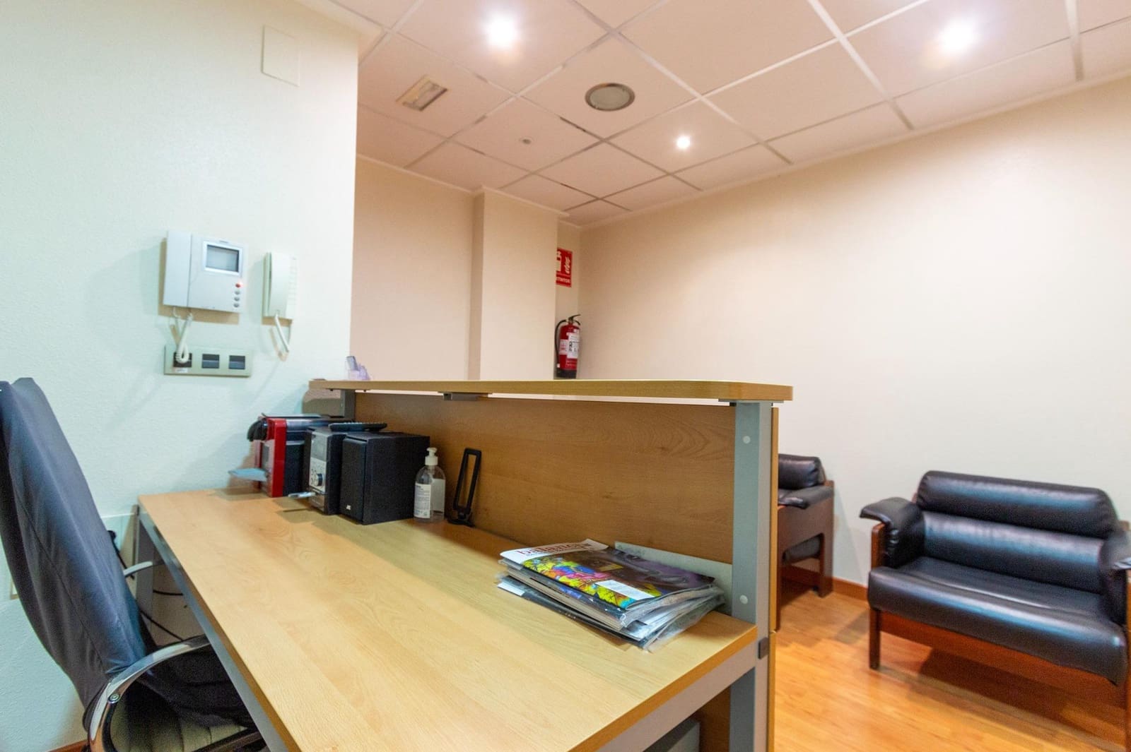 Toimisto vuokrattavana paikassa Orihuela - 240 € (Ref: 9596045)