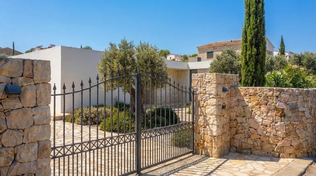 3 soveværelse Villa til salg i Aspe med swimmingpool garage - € 376.500 (Ref: 10017131)