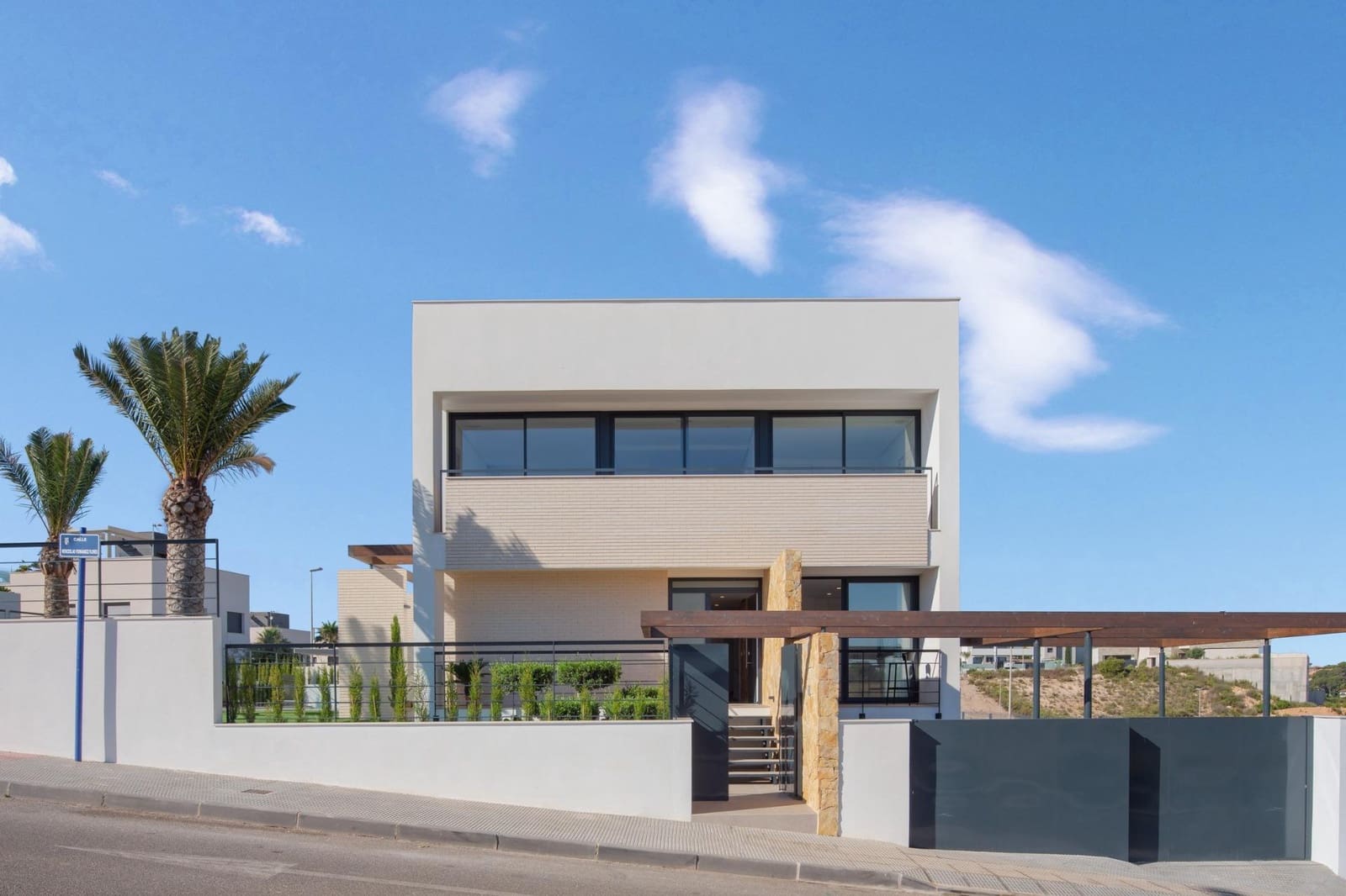 4 makuuhuone Huvila myytävänä paikassa Orihuela Costa mukana uima-altaan - 1 390 000 € (Ref: 10030205)