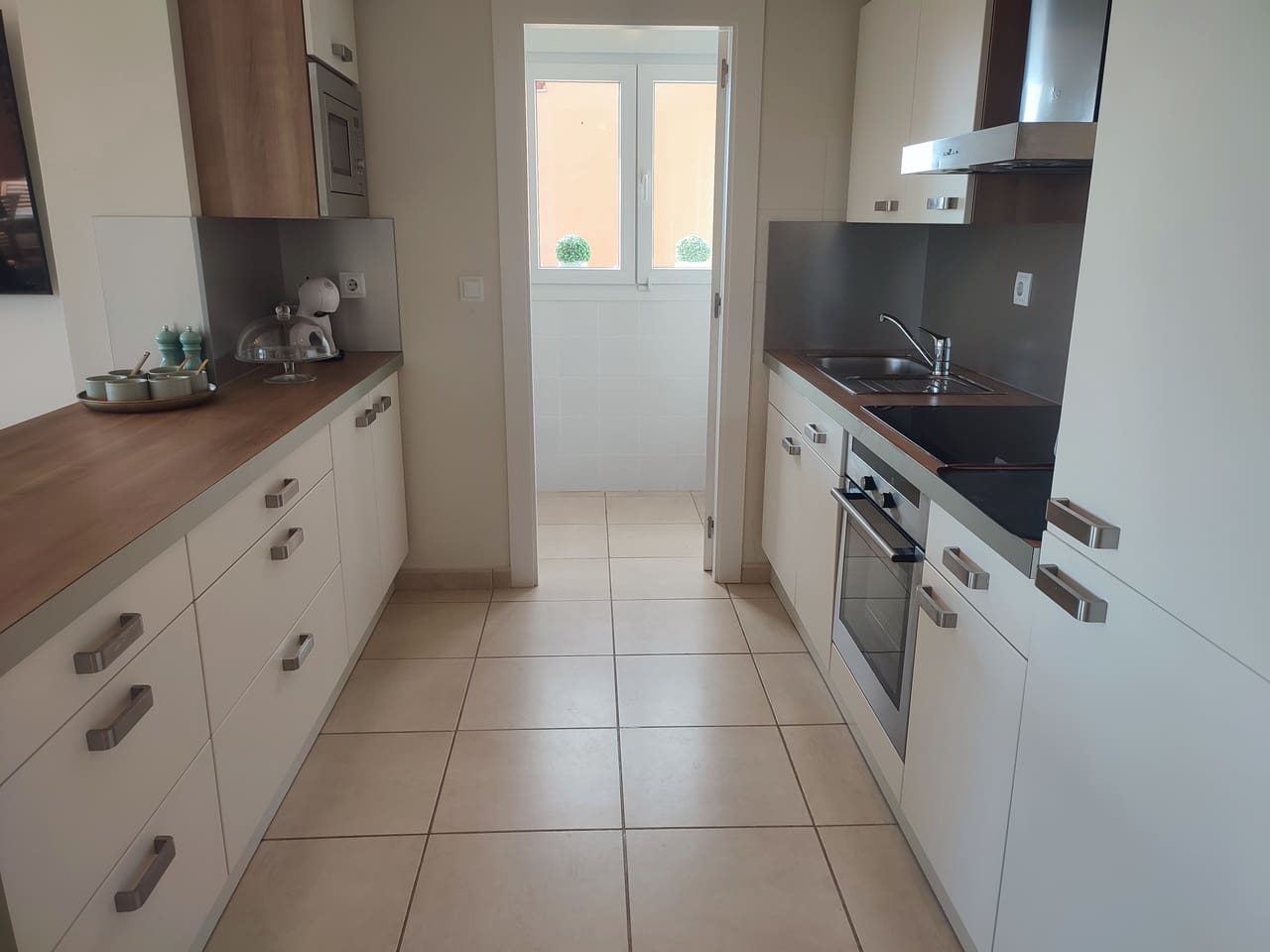 2 Zimmer Apartment zu verkaufen in Banos y Mendigo mit Pool Garage - 254.995 € (Ref: 10035384)