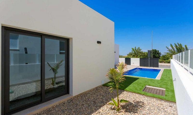 3 soveværelse Villa til salg i Daya Nueva med swimmingpool garage - € 380.000 (Ref: 10058014)