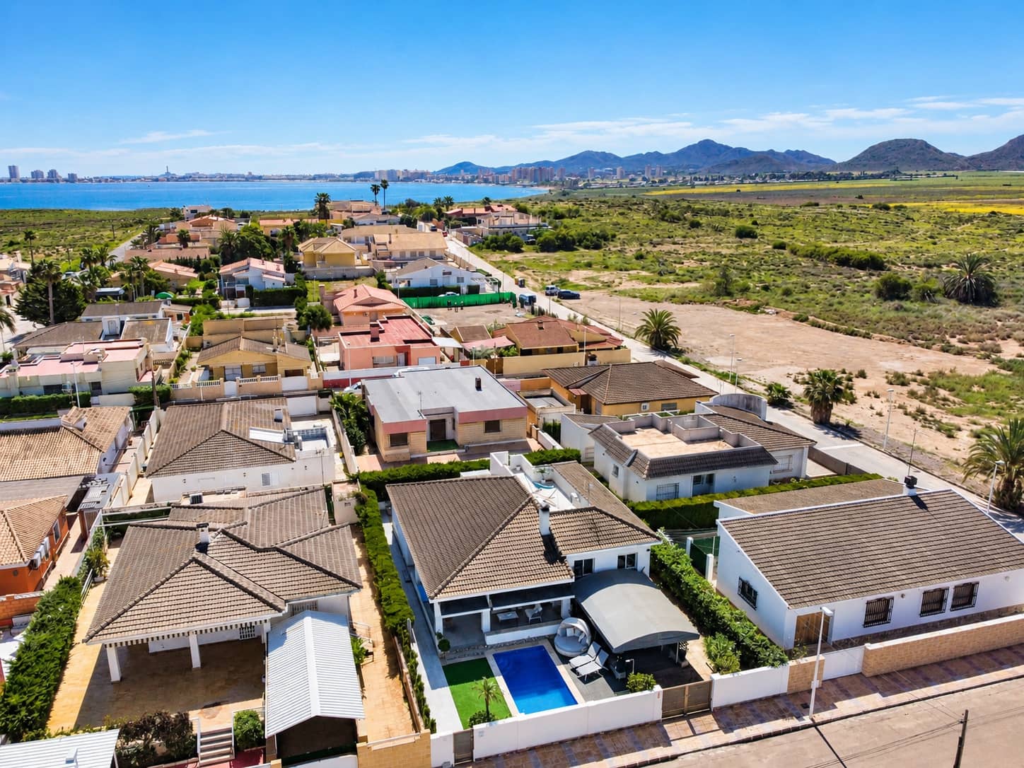 4 Zimmer Villa zu verkaufen in Mar de Cristal mit Pool Garage - 550.000 € (Ref: 10078043)
