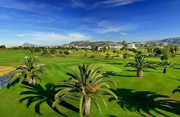 Ático de 3 habitaciones en Oliva en venta con piscina garaje - 784.698 € (Ref: 10133168)