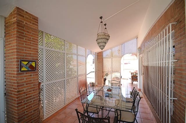 4 soverom Villa til salgs i Santiago de la Ribera, San Javier med svømmebasseng garasje - € 775 000 (Ref: 9352897)