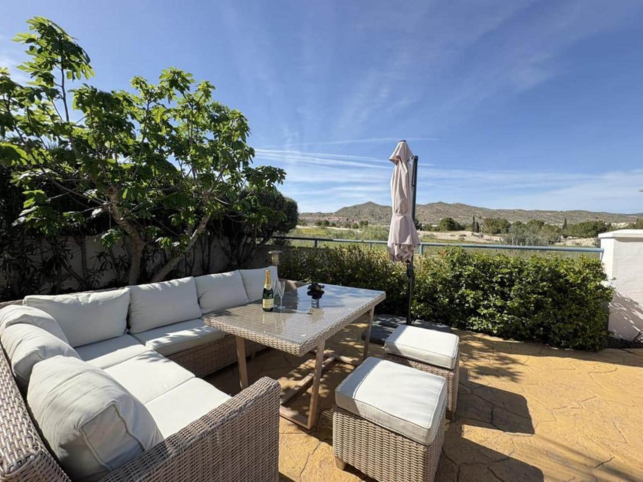 2 bedroom Villa for sale in Banos y Mendigo with pool garage - € 275,000 (Ref: 9525161)