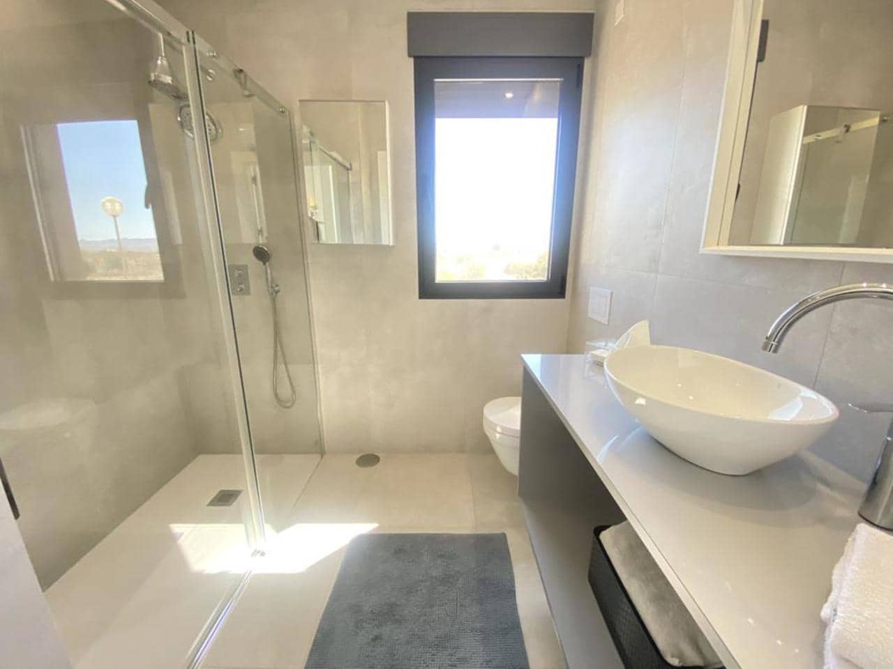 4 sypialnia Willa na sprzedaż w Hacienda del Alamo z basenem garażem - 795 000 € (Ref: 9525171)