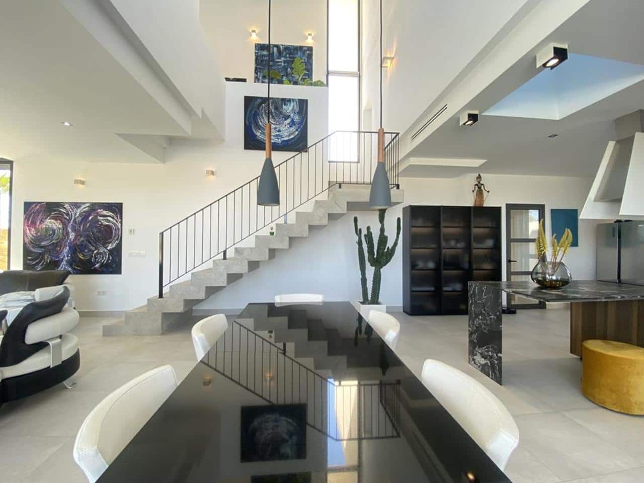 4 sypialnia Willa na sprzedaż w Hacienda del Alamo z basenem garażem - 795 000 € (Ref: 9525171)