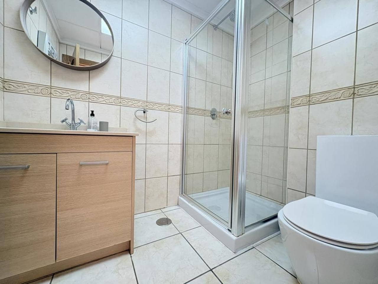 Chalet de 4 habitaciones en Baños y Mendigo en venta con piscina garaje - 450.000 € (Ref: 9564944)