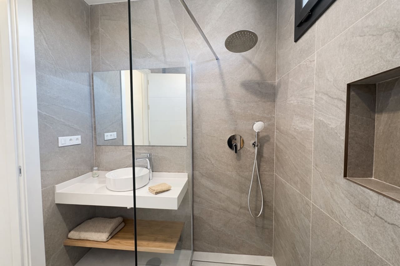 2 sypialnia Willa na sprzedaż w Banos y Mendigo z basenem garażem - 497 000 € (Ref: 9607945)