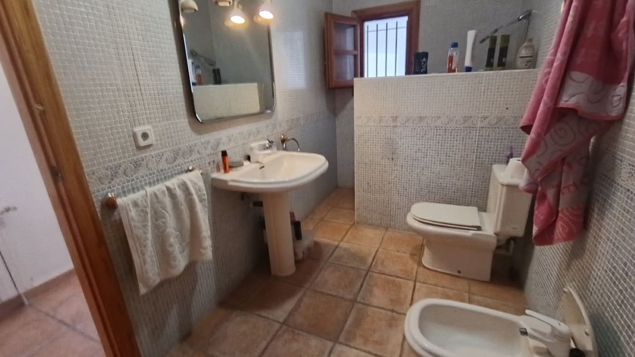 5 bedroom Villa for sale in Canada de San Pedro with pool - € 375,000 (Ref: 9637304)