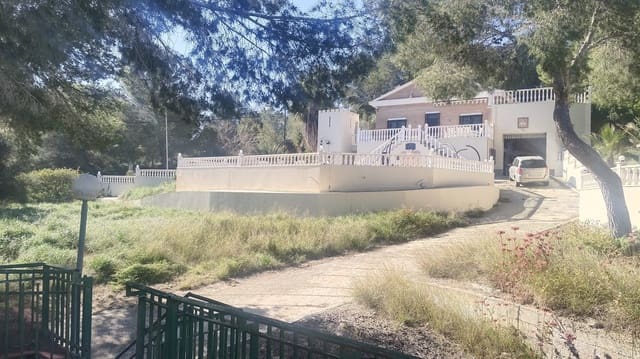 5 bedroom Villa for sale in Cañada de San Pedro, Murcia city with pool - € 375,000 (Ref: 9637304)