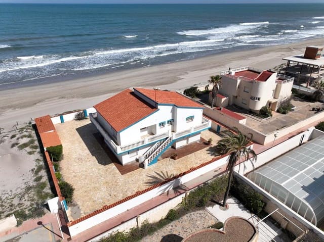 6 chambre Villa/Maison à vendre à La Manga del Mar Menor - 995 000 € (Ref: 9700224)