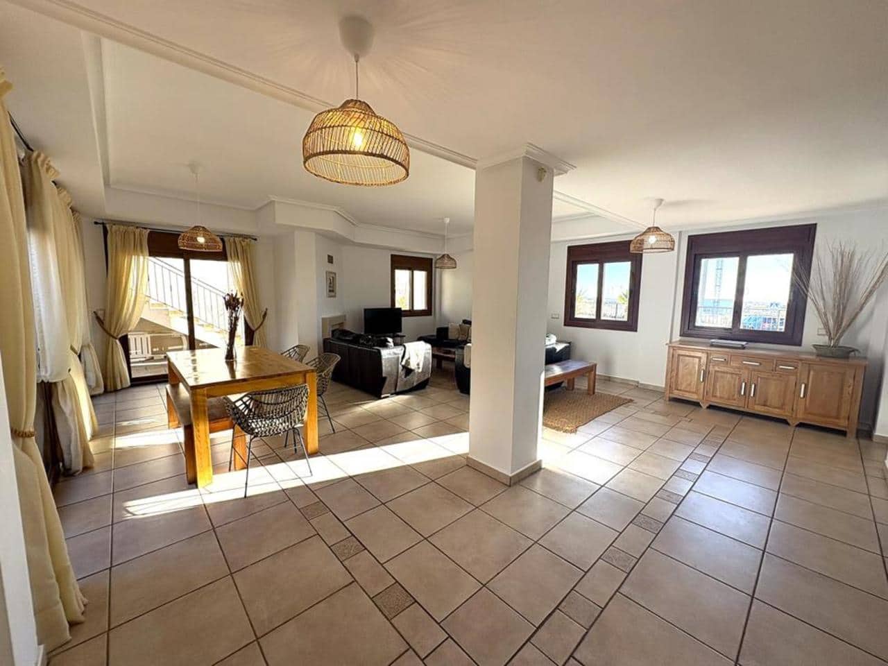 4 soveværelse Villa til salg i Banos y Mendigo med swimmingpool garage - € 450.000 (Ref: 9700233)