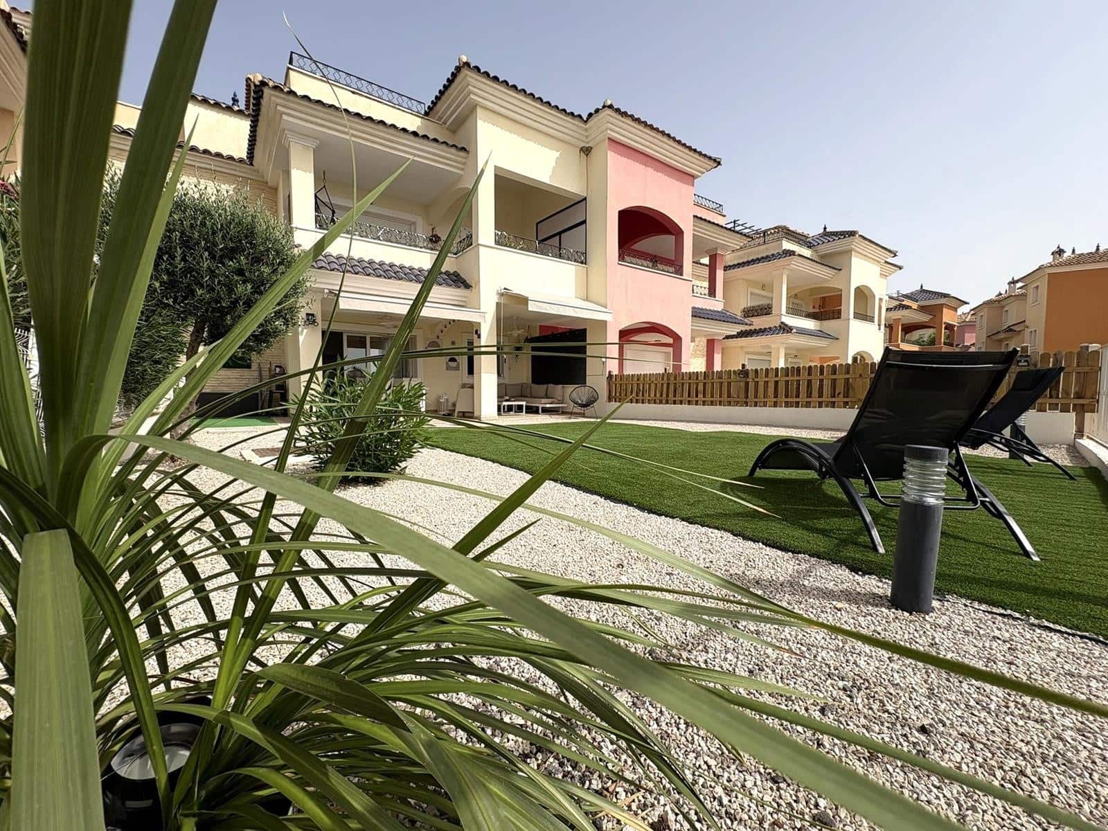 2 Zimmer Apartment zu verkaufen in Banos y Mendigo mit Pool Garage - 179.800 € (Ref: 9700235)