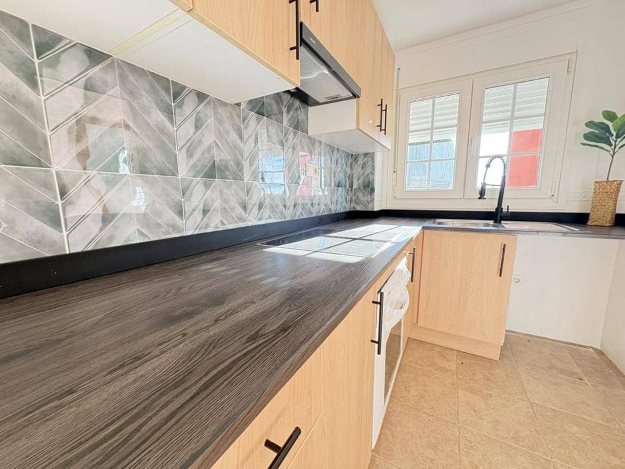 Chalet de 2 habitaciones en Baños y Mendigo en venta con piscina garaje - 178.800 € (Ref: 9735386)