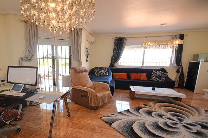 4 soverom Villa til salgs i Campos del Rio med svømmebasseng garasje - € 389 000 (Ref: 9764879)