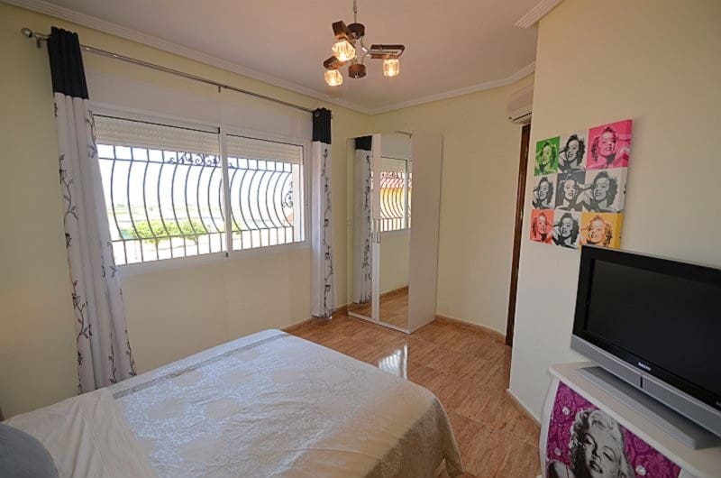 4 soverom Villa til salgs i Campos del Rio med svømmebasseng garasje - € 389 000 (Ref: 9764879)