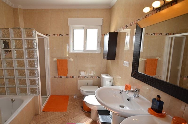 4 soverom Villa til salgs i Campos del Rio med svømmebasseng garasje - € 389 000 (Ref: 9764879)