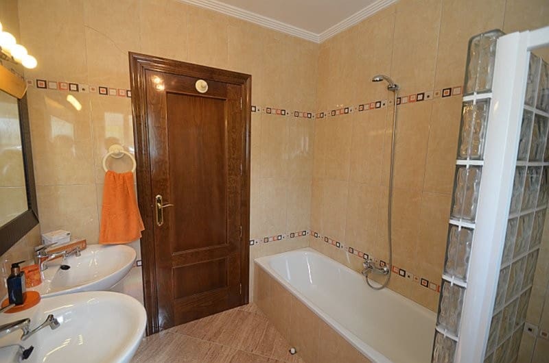 4 soverom Villa til salgs i Campos del Rio med svømmebasseng garasje - € 389 000 (Ref: 9764879)