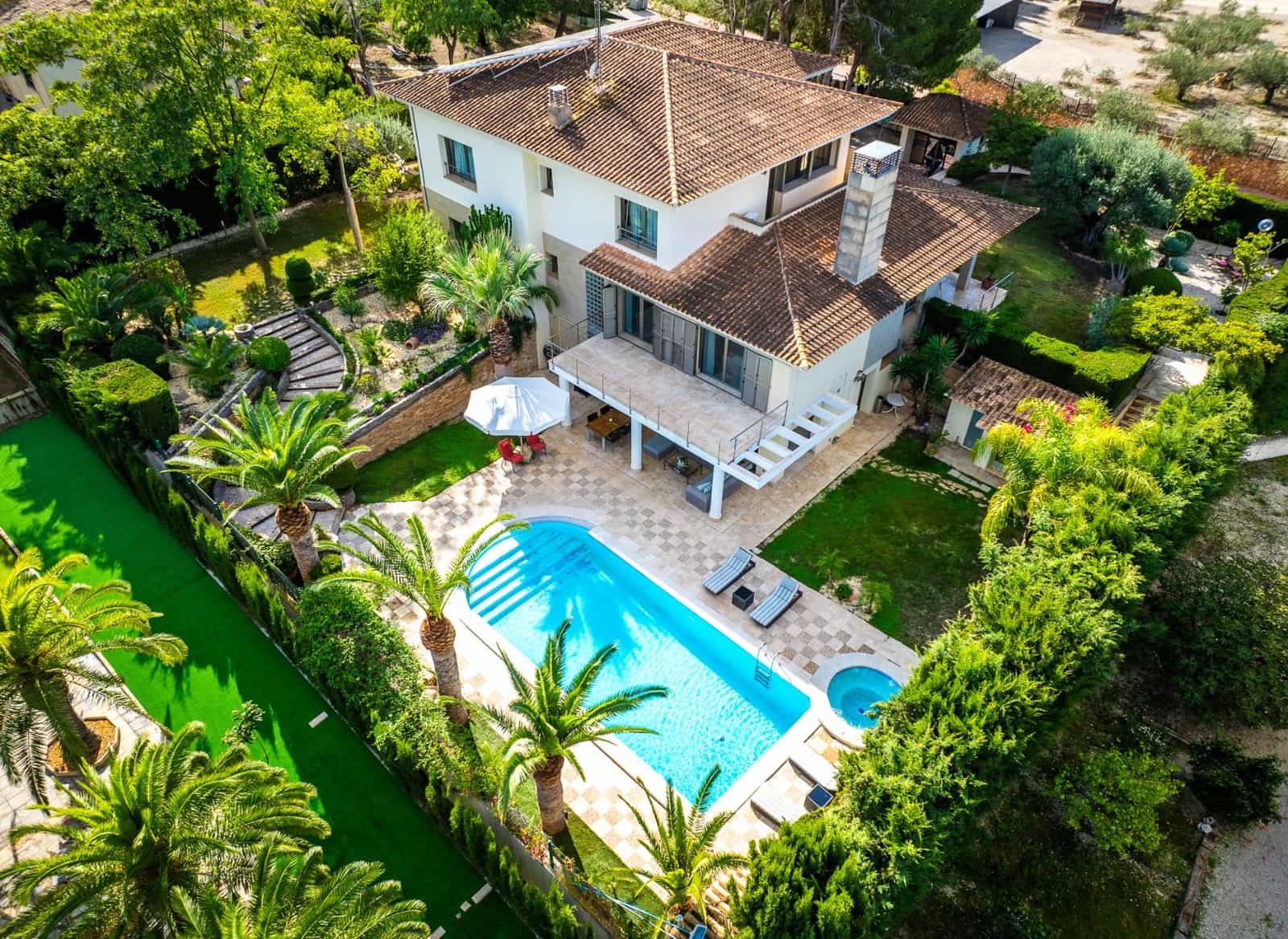 5 soverom Villa til salgs i La Alcayna med svømmebasseng garasje - € 1 300 000 (Ref: 9772844)