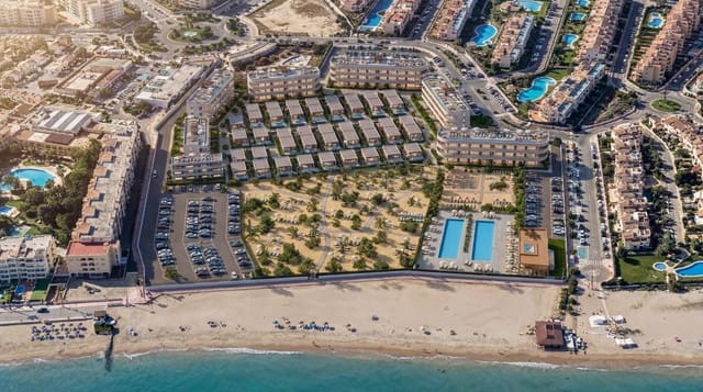 1 quarto Apartamento para venda em Cala Marqués, Vera com piscina garagem - 220 000 € (Ref: 9798933)