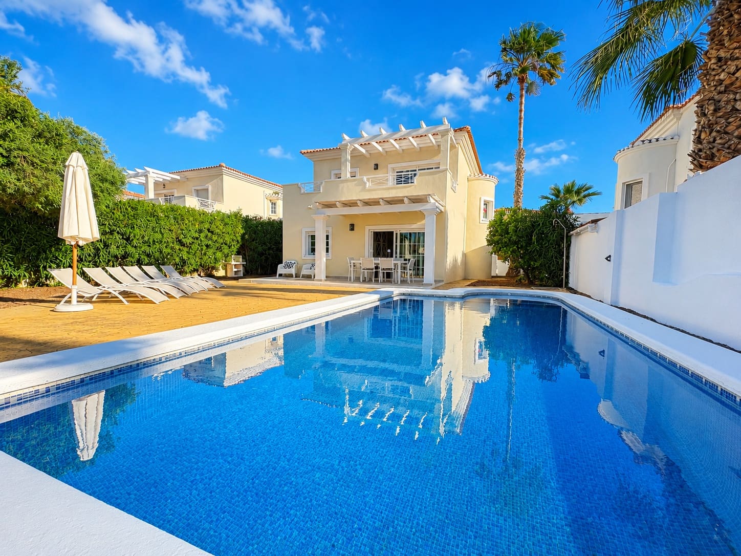 3 soveværelse Villa til salg i Murcia by med swimmingpool - € 330.000 (Ref: 9831314)