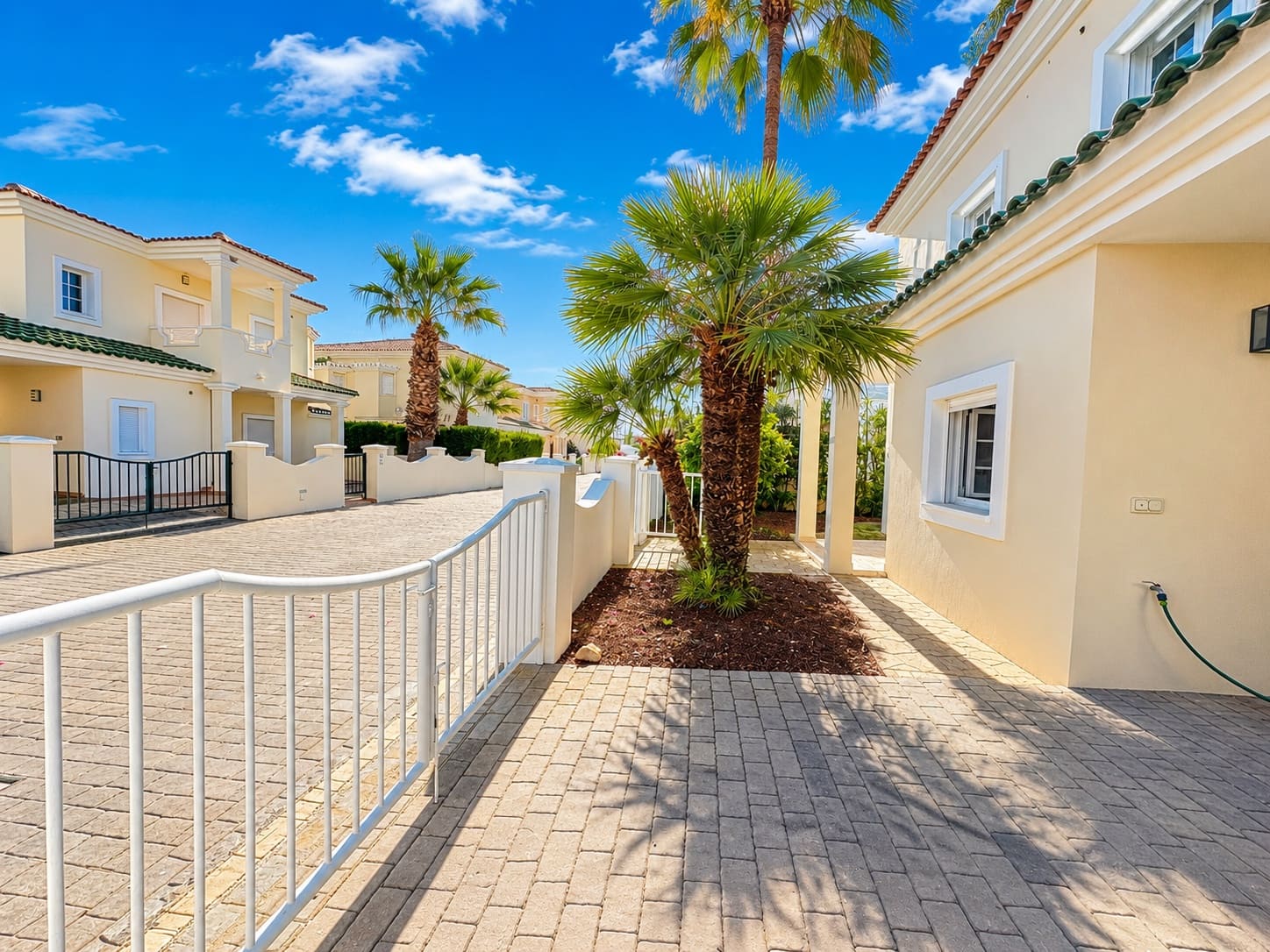 3 soveværelse Villa til salg i Murcia by med swimmingpool - € 330.000 (Ref: 9831314)