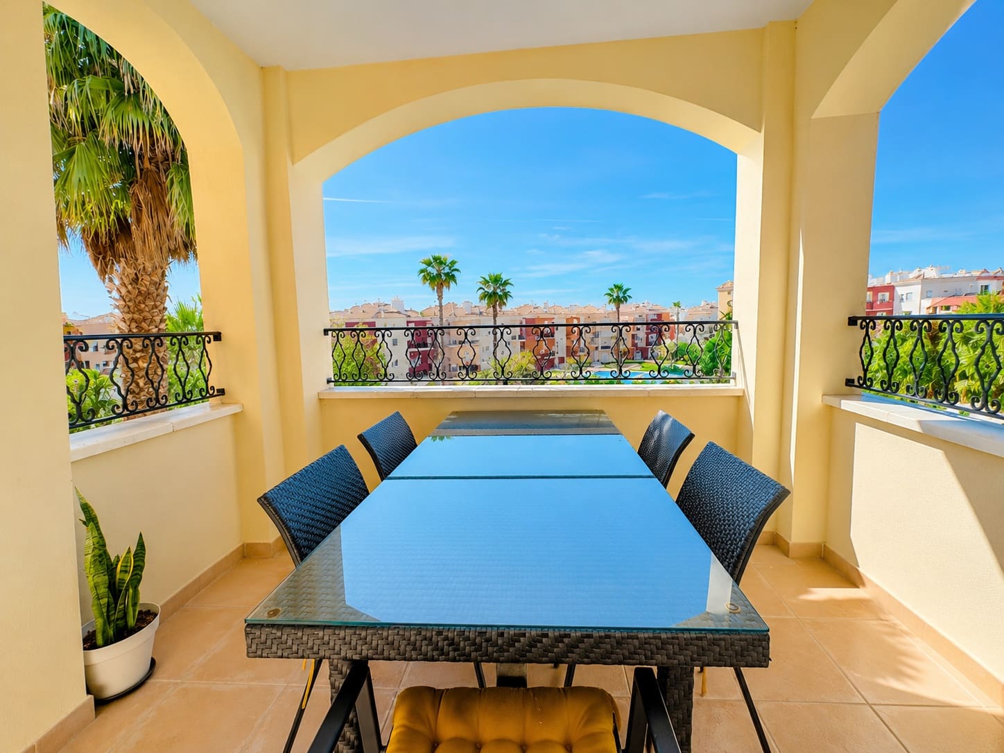 2 Zimmer Apartment zu verkaufen in Banos y Mendigo mit Pool Garage - 275.000 € (Ref: 9831315)