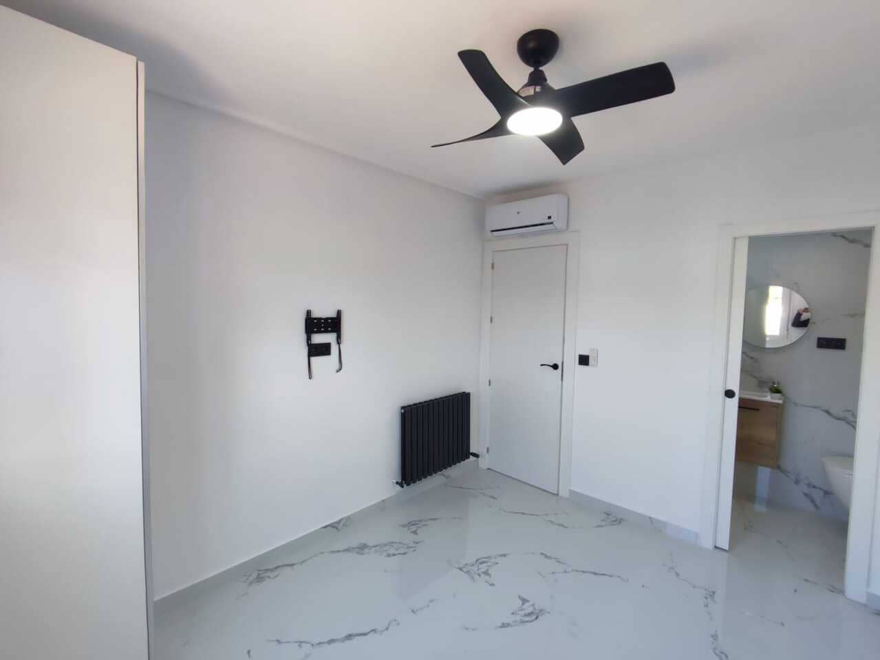 2 bedroom Apartment for sale in Sucina with pool - € 219,995 (Ref: 9866963)