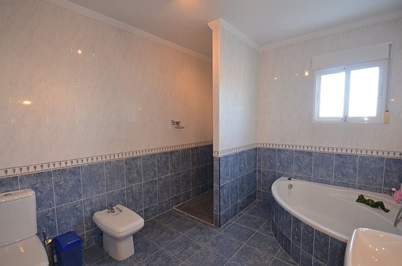 4 chambre Villa/Maison à vendre à Campos del Rio avec piscine - 349 950 € (Ref: 9870433)