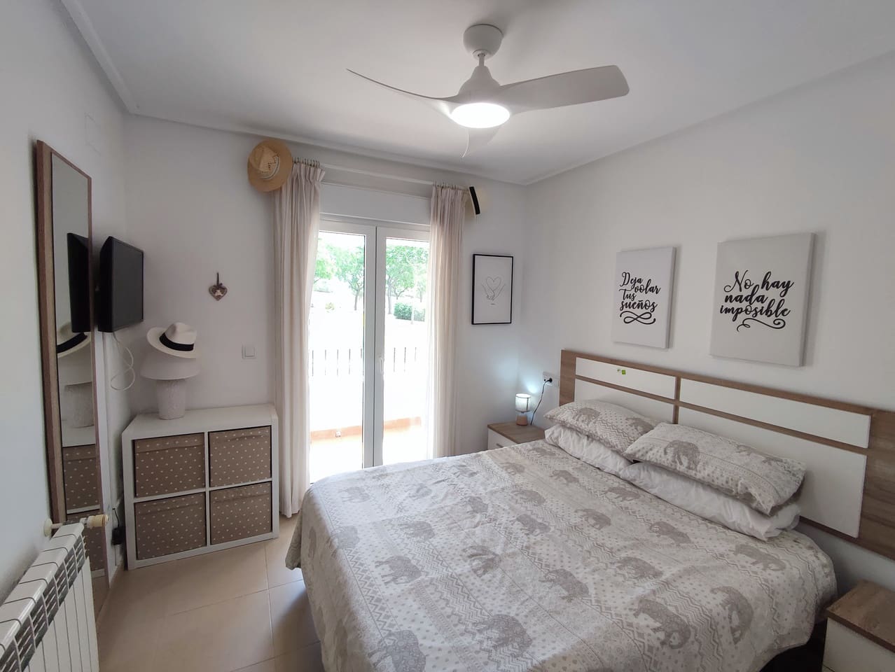 2 soverom Leilighet til salgs i Hacienda Riquelme med svømmebasseng garasje - € 189 995 (Ref: 9927365)