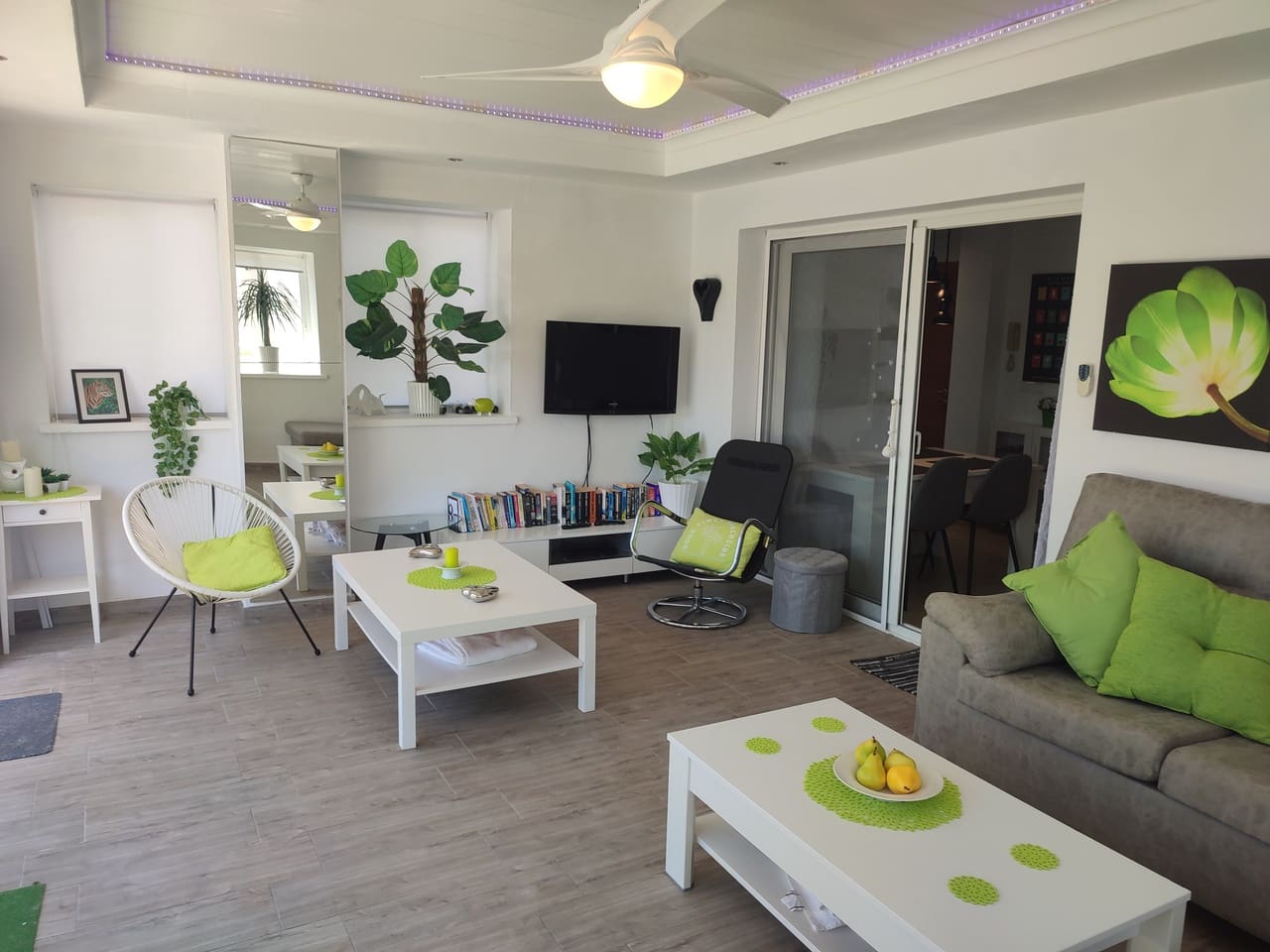 2 soverom Leilighet til salgs i Hacienda Riquelme med svømmebasseng garasje - € 189 995 (Ref: 9927365)
