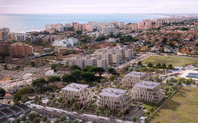 3 bedroom Penthouse for sale in Benicàssim with pool garage - € 615,000 (Ref: 9928882)