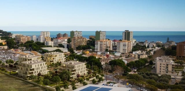 3 bedroom Penthouse for sale in Benicàssim with pool garage - € 615,000 (Ref: 9928882)