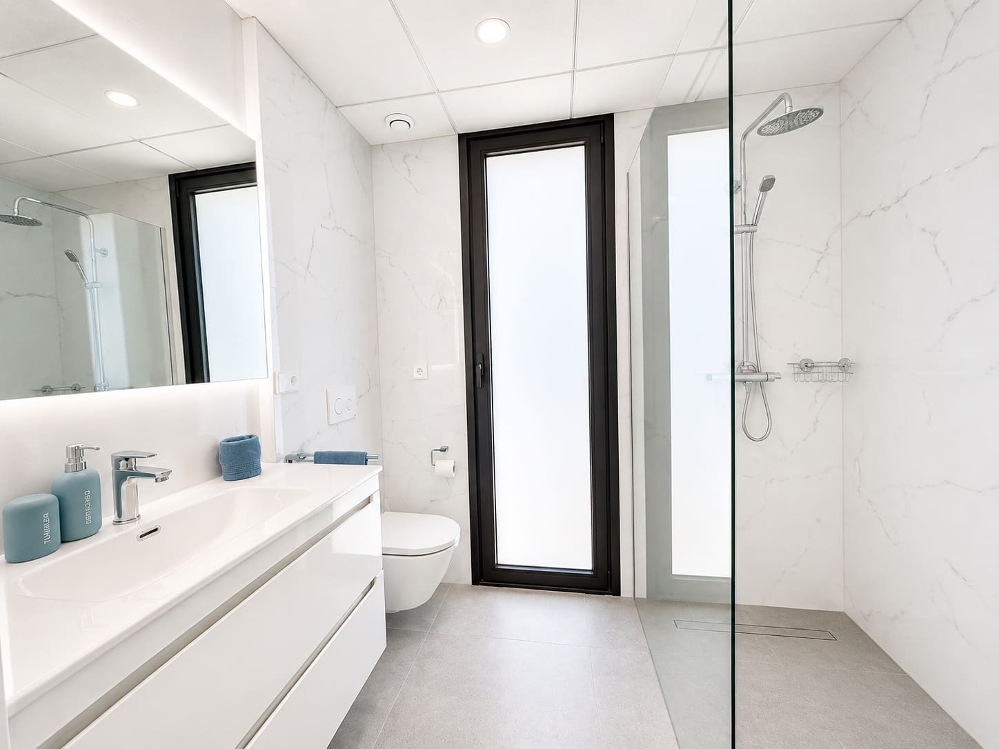 4 soverom Villa til salgs i Banos y Mendigo med svømmebasseng garasje - € 1 050 000 (Ref: 9998423)