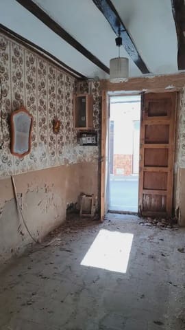 3 chambre Maison de Ville à vendre à El Camp de Mirra - 25 000 € (Ref: 9773467)