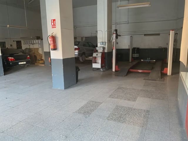 Commercial for rent in Villena - € 900 (Ref: 9773468)
