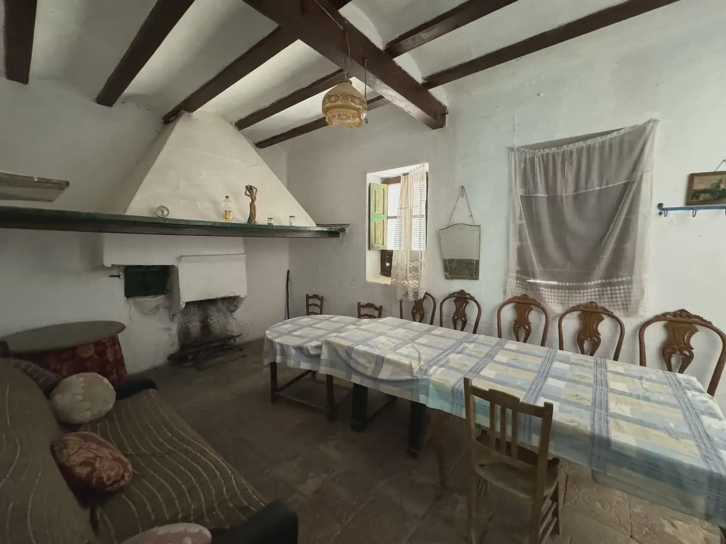 3 bedroom Finca/Country House for sale in Villena - € 100,000 (Ref: 9773476)