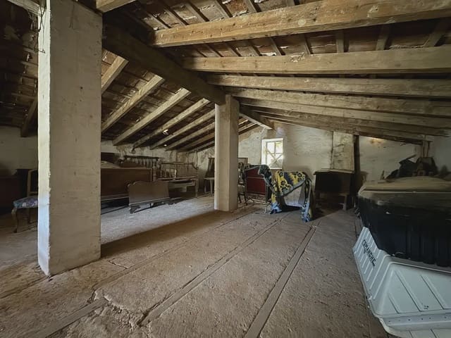 3 soveværelse Finca/Landehus til salg i Villena - € 100.000 (Ref: 9773476)