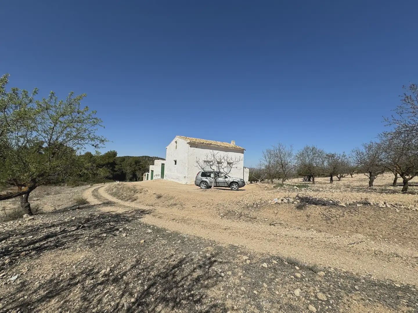 3 bedroom Finca/Country House for sale in Villena - € 100,000 (Ref: 9773476)