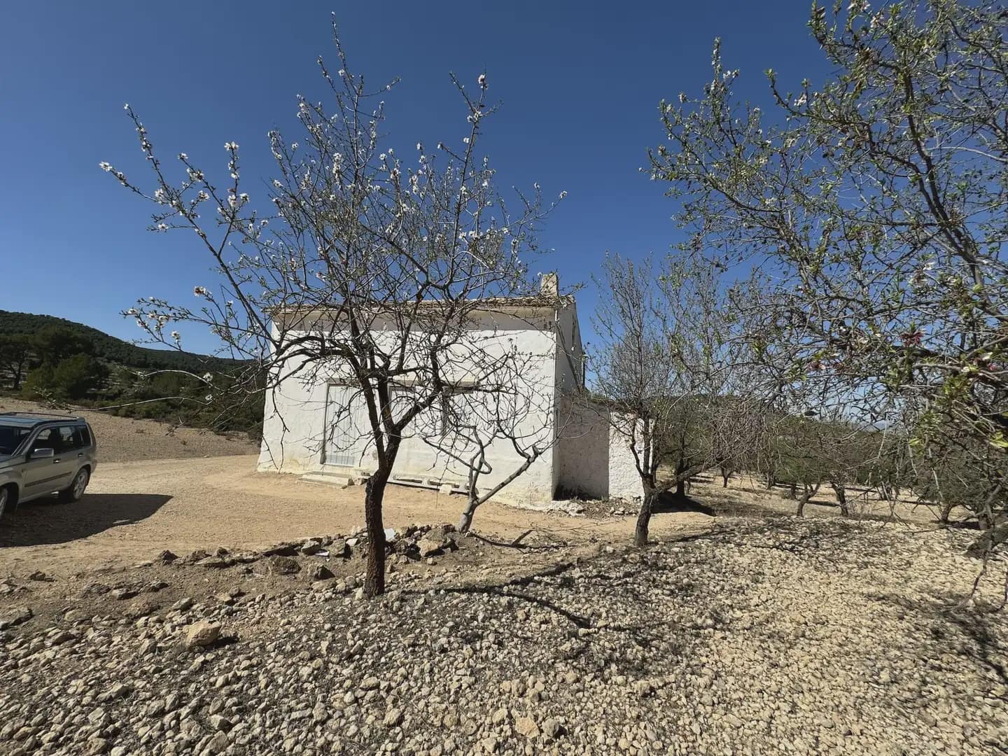 3 bedroom Finca/Country House for sale in Villena - € 100,000 (Ref: 9773476)