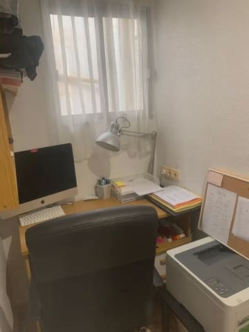 4 soveværelse Byhus til salg i Villena med garage - € 99.900 (Ref: 9773480)