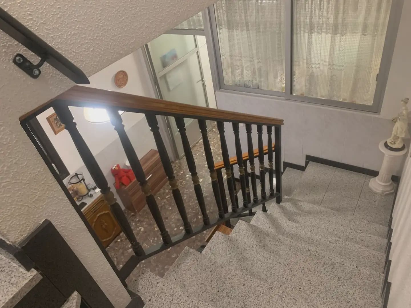 4 bedroom Townhouse for sale in Villena with garage - € 99,900 (Ref: 9773480)