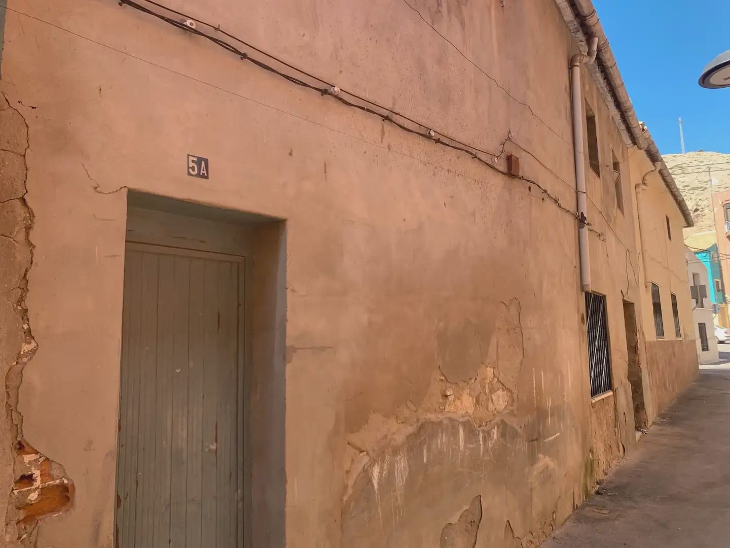 6 quarto Casa em Banda para venda em Villena - 45 000 € (Ref: 9773484)